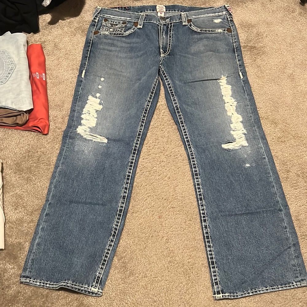 Used true religion men blue jeans size 42